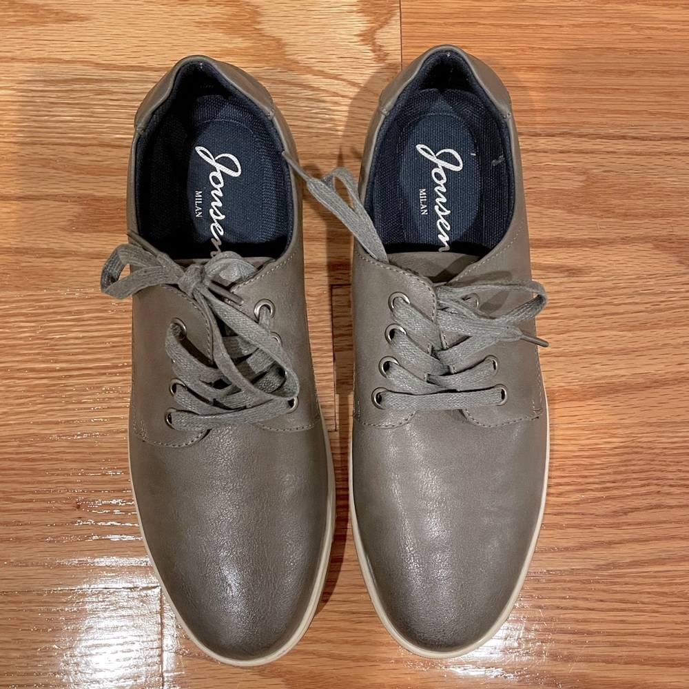 NWOT Jousen Gray Leather Oxford Sneakers
